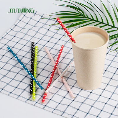 U dá forma ao produto comestível de papel Biodegrad das palhas da bebida envolvido individualmente